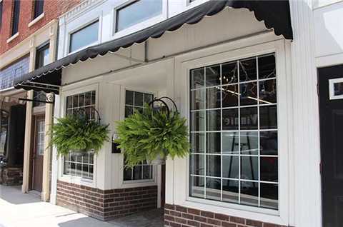 The Oak Room Beauty Lounge